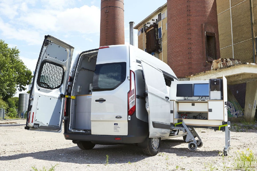 世界首款車載可移動掃描電子顯微鏡